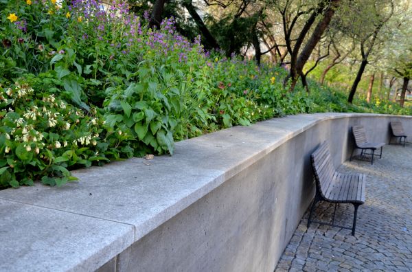 Concrete Retaining Wall Service in Norwalk
