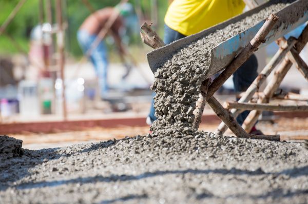 Backyard Concrete Pouring in Norwalk