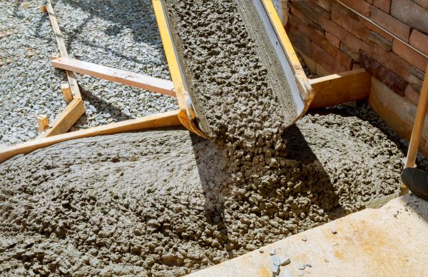 Cement Walkway Pouring in Norwalk